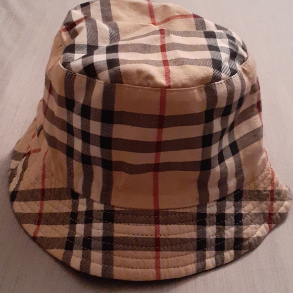 Burberry bucket hat - Picture 5 of 5